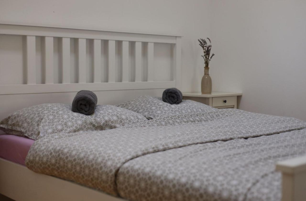La Bobul Apartments Drnholec 외부 사진