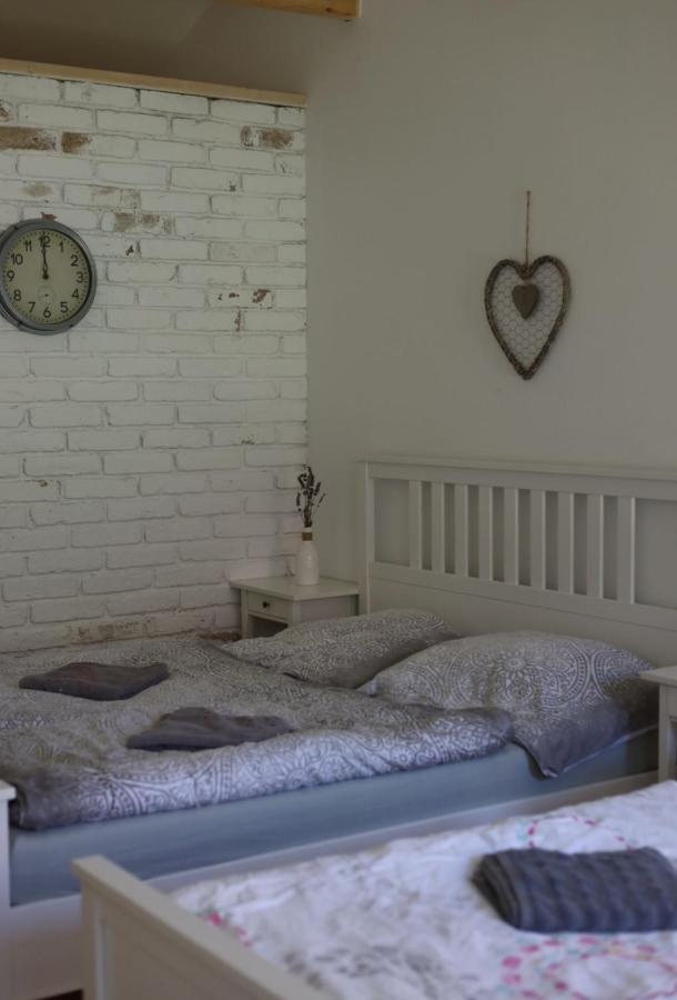 La Bobul Apartments Drnholec 외부 사진